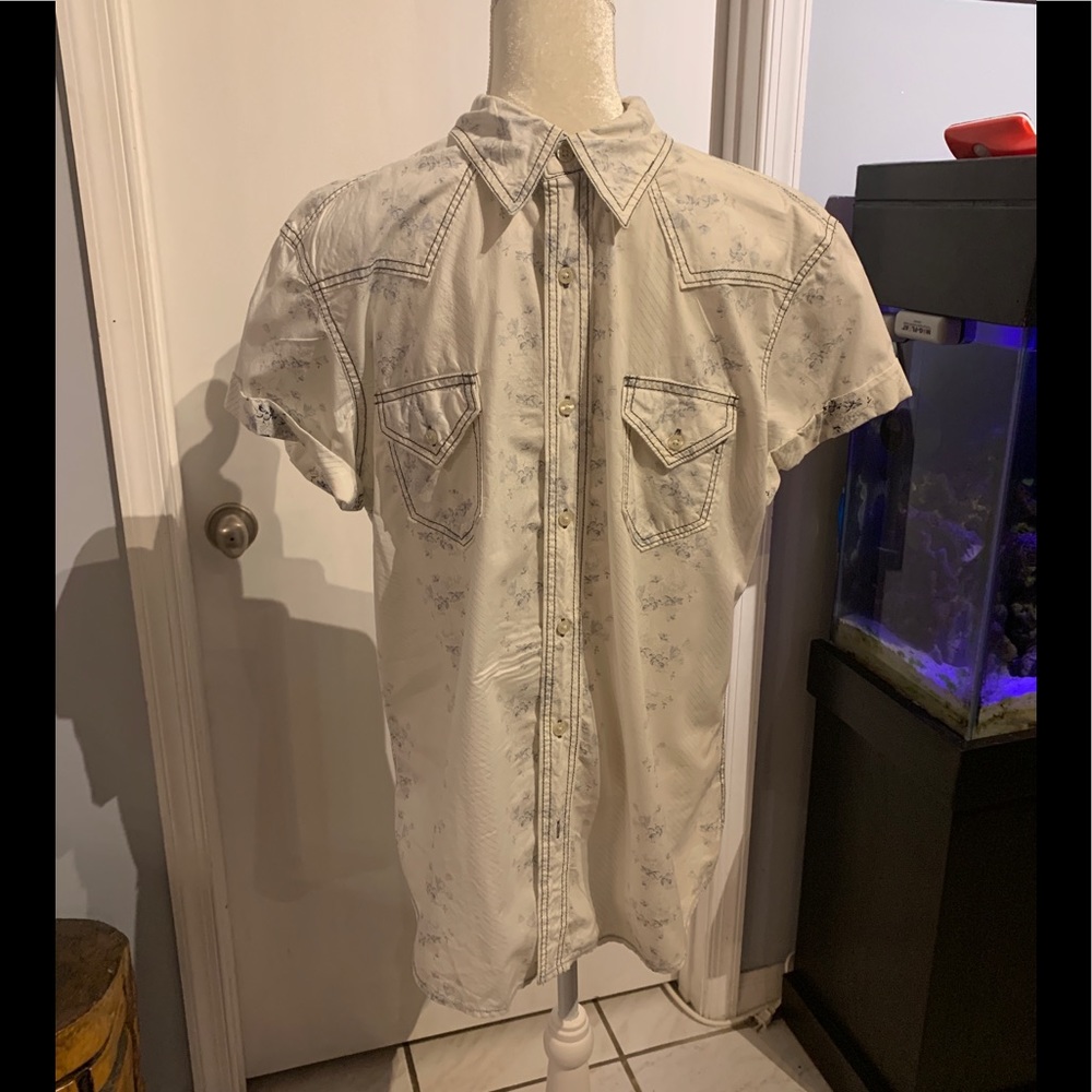 Arizona button up shirt Large